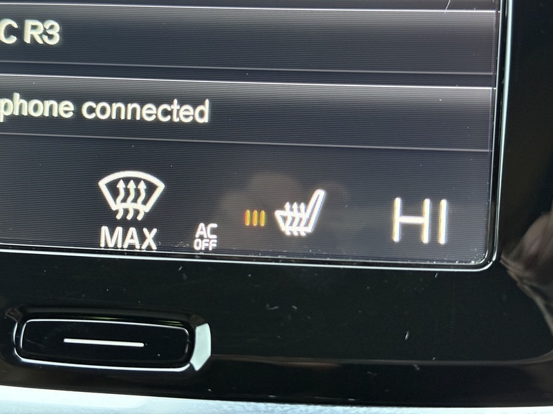 Used Volvo V60 2025 for sale - 76950795: Photo 31