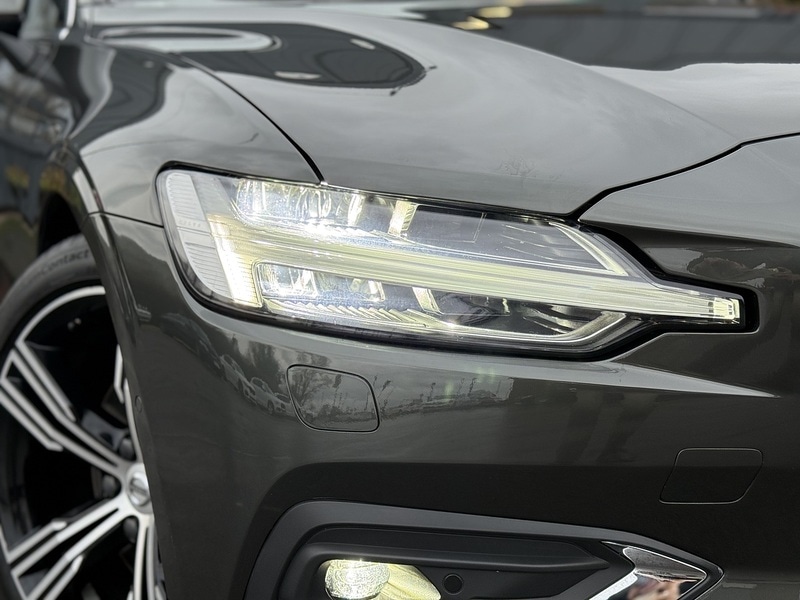 Used Volvo V60 2025 for sale - 76950795: Photo 5