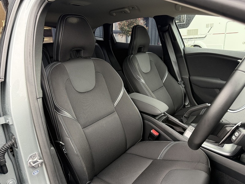 Used Volvo V40 for sale - 76518510: Photo 12