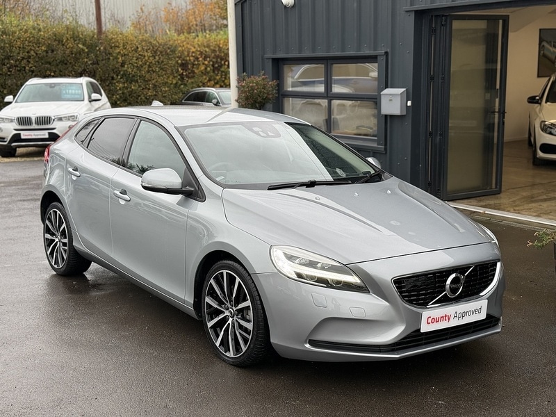 Used Volvo V40 for sale - 76518510: Photo 16