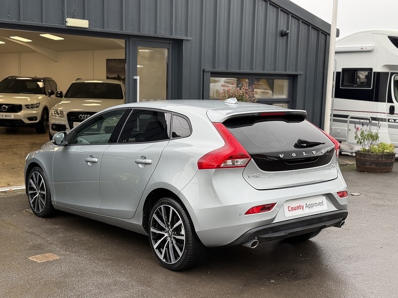 Used Volvo V40 for sale - 76518510: Photo 21