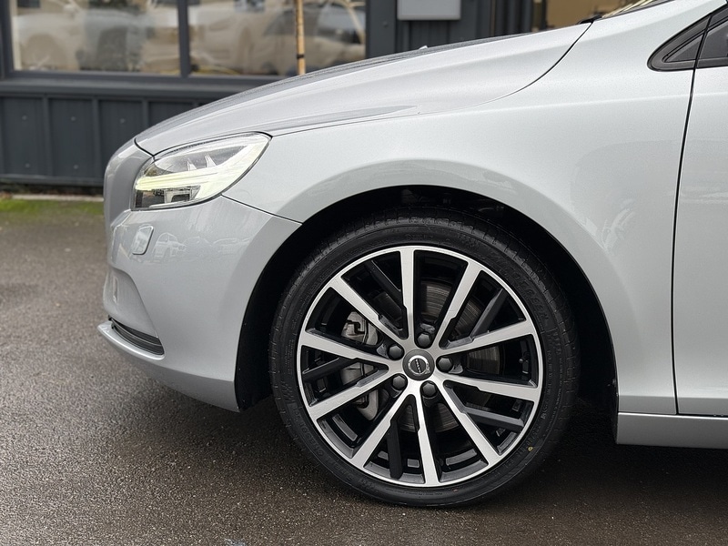 Used Volvo V40 for sale - 76518510: Photo 23