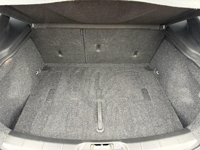 Used Volvo V40 for sale - 76518510: Photo 25