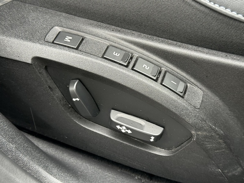 Used Volvo V40 for sale - 76518510: Photo 27