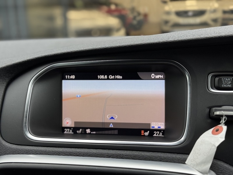 Used Volvo V40 for sale - 76518510: Photo 30