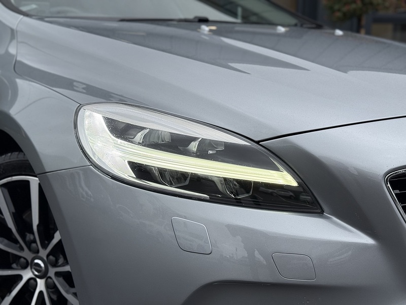 Used Volvo V40 for sale - 76518510: Photo 7