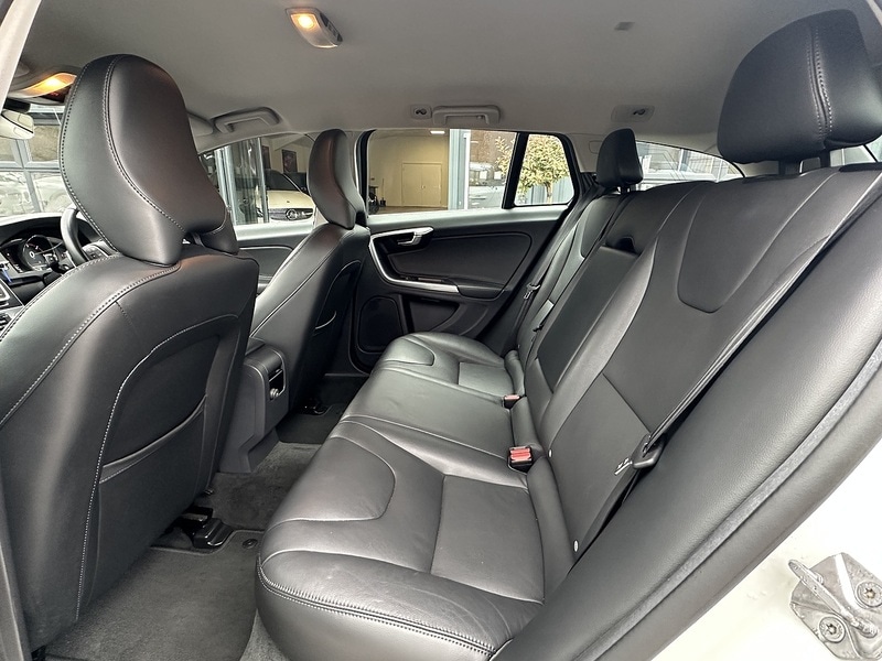 Used Volvo V60 for sale - 77140247: Photo 17