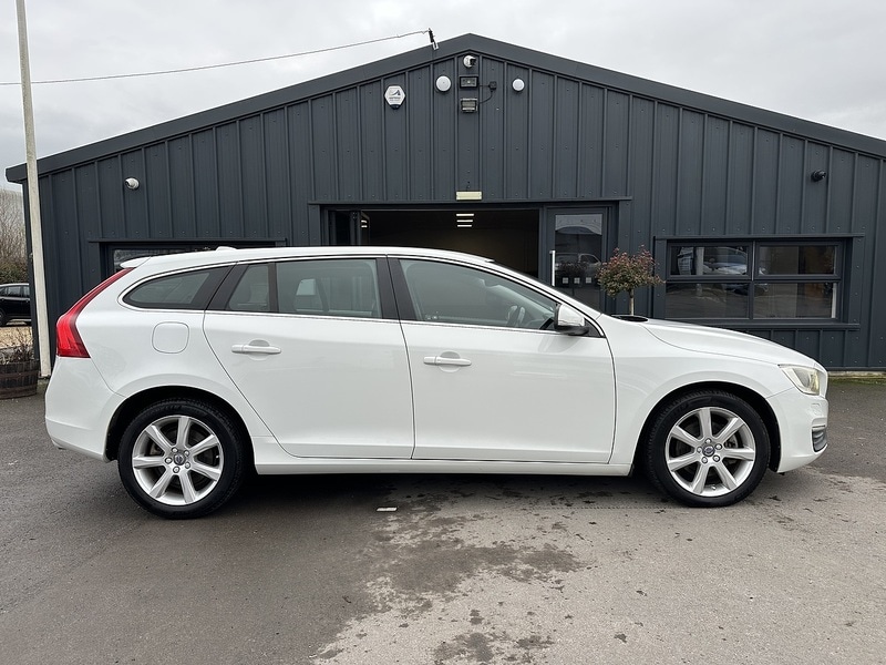 Used Volvo V60 for sale - 77140247: Photo 8