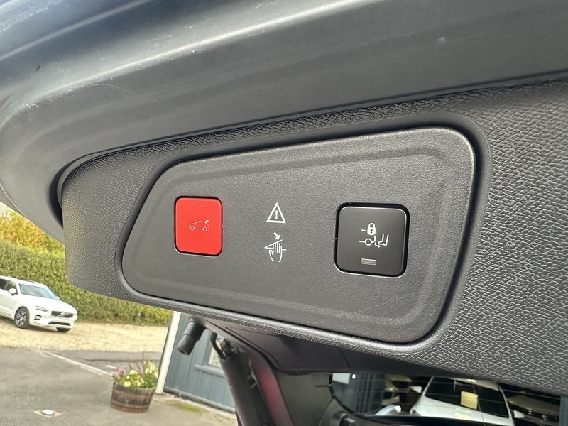 Used Peugeot 3008 2018 for sale - 76219755: Photo 11