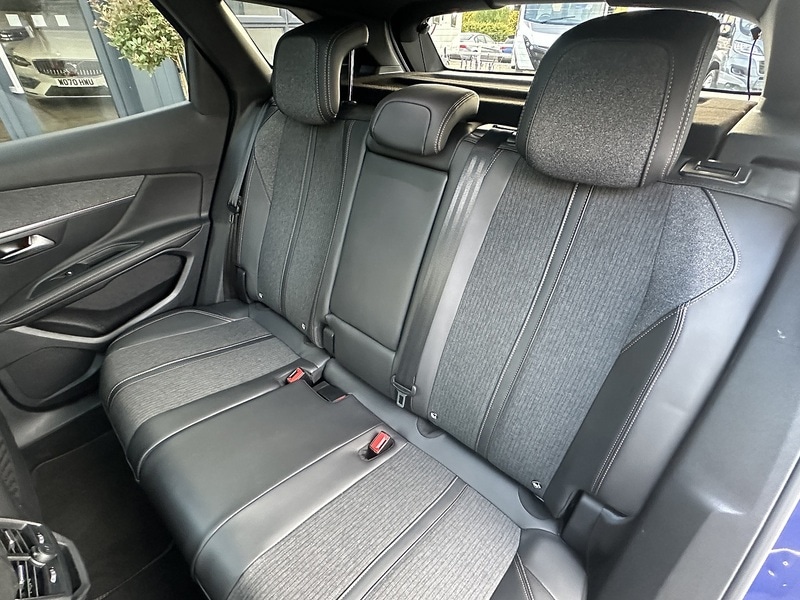 Used Peugeot 3008 2018 for sale - 76219755: Photo 17