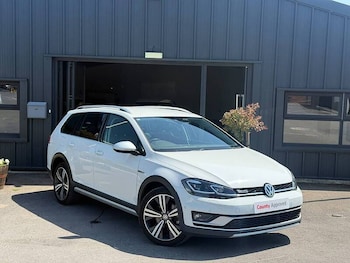 Used Volkswagen Golf 2019 for sale - 79030527: Photo