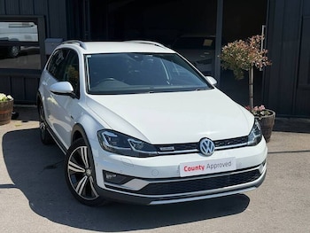 Used Volkswagen Golf 2019 for sale - 79030527: Photo