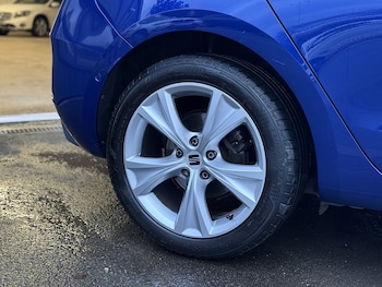 Used SEAT Leon 2021 for sale - 76974007: Photo