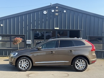 Used Volvo XC60 2017 for sale - 78712365: Photo