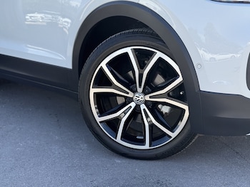Used Volkswagen T-Cross 2020 for sale - 75957479: Photo