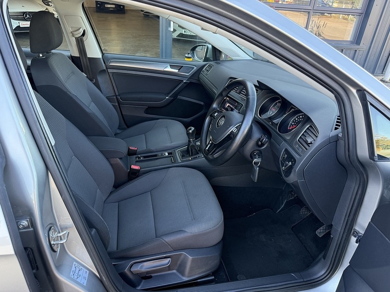 Used Volkswagen Golf 2013 for sale - 76173504: Photo 18