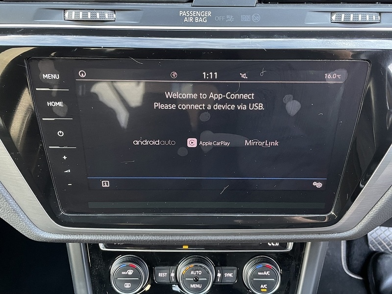 Used Volkswagen Touran for sale - 76596038: Photo 19