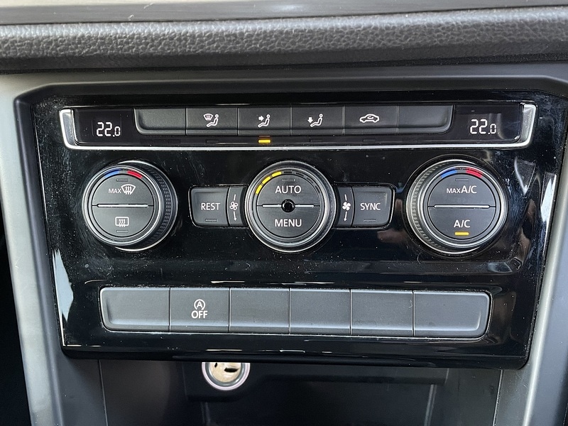 Used Volkswagen Touran for sale - 76596038: Photo 20