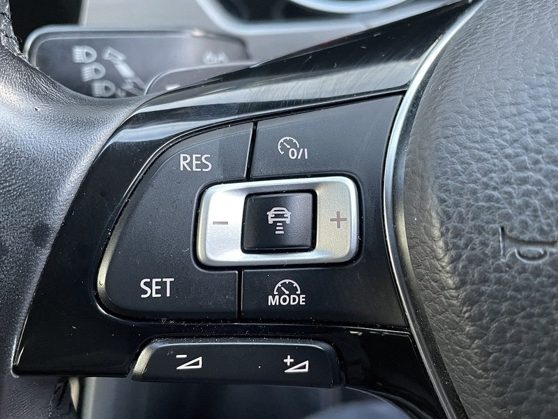 Used Volkswagen Touran for sale - 76596038: Photo 22