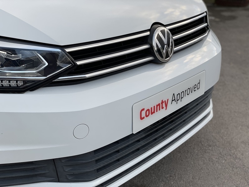 Used Volkswagen Touran for sale - 76596038: Photo 3