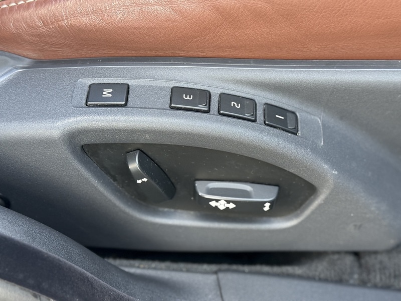 Used Volvo XC70 for sale - 76518508: Photo 30