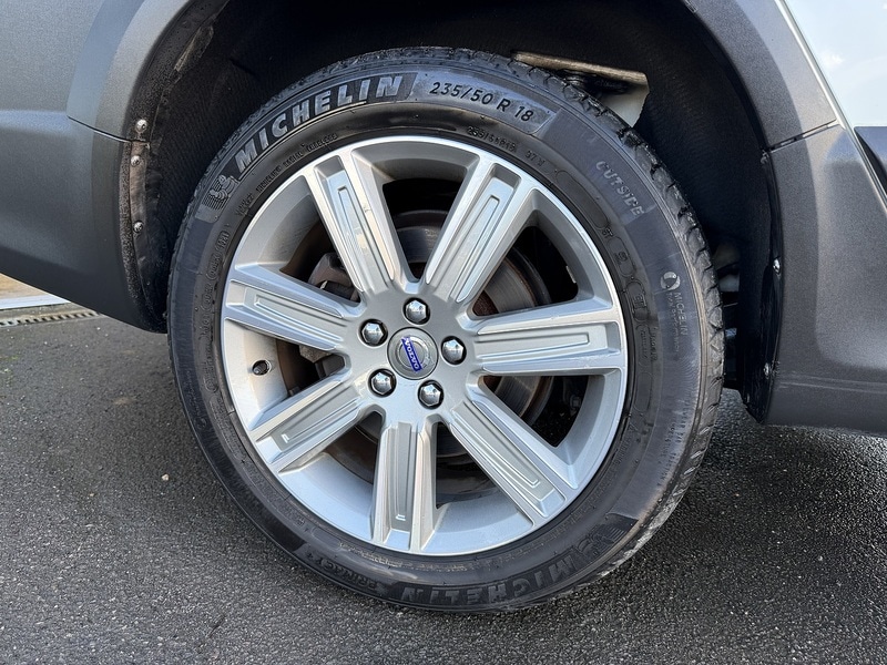 Used Volvo XC70 for sale - 76518508: Photo 8