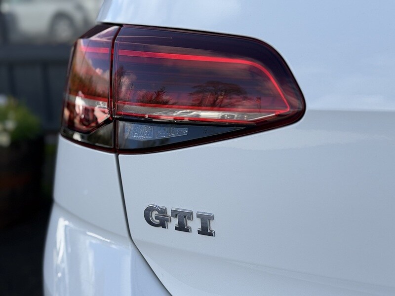 Used Volkswagen Golf for sale - 76518503: Photo 24