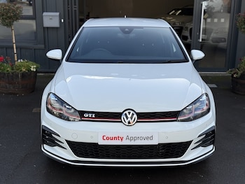 Used Volkswagen Golf 2018 for sale - 76518503: Photo