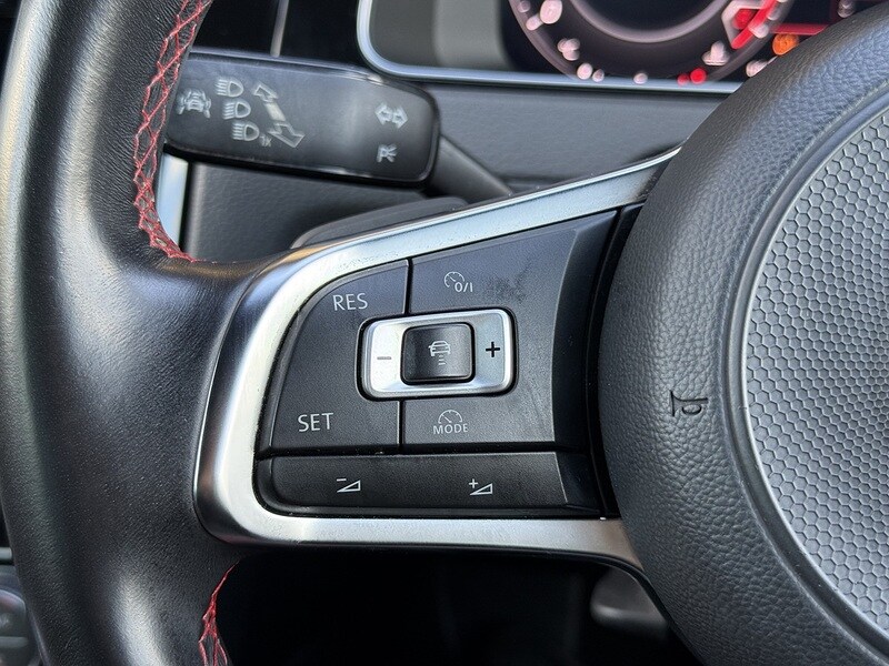 Used Volkswagen Golf for sale - 76518503: Photo 31