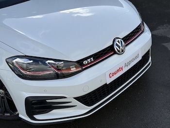 Used Volkswagen Golf 2018 for sale - 76518503: Photo