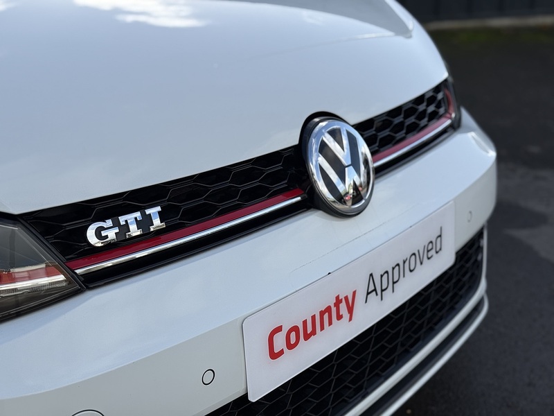 Used Volkswagen Golf for sale - 76518503: Photo 5