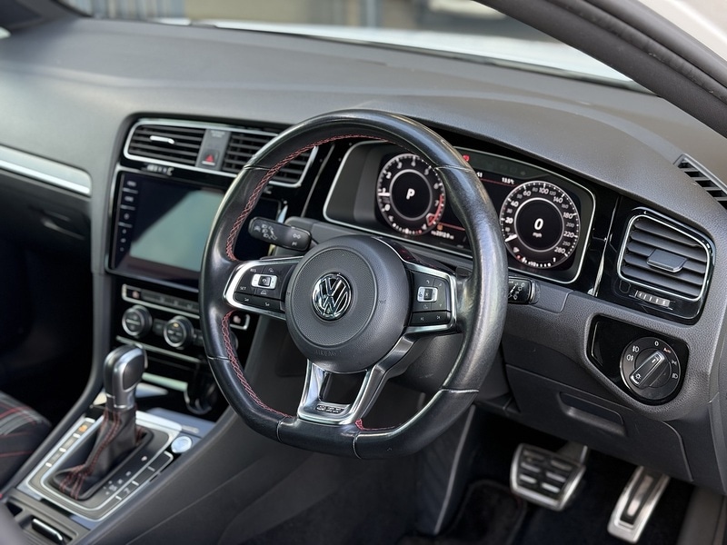 Used Volkswagen Golf for sale - 76518503: Photo 6