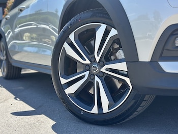 Used Volvo V60 2020 for sale - 79055296: Photo