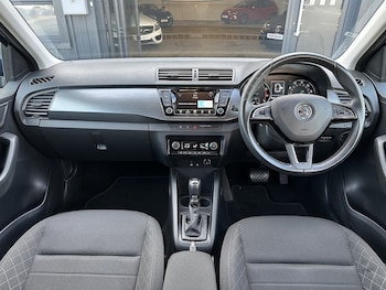 Used Skoda Fabia 2016 for sale - 77342297: Photo