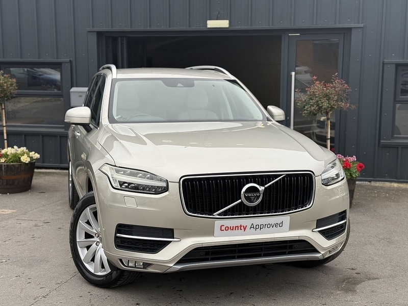 Used Volvo XC90 for sale - 76353029: Photo 2