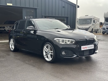 Used BMW 1 Series 2017 for sale - 76380182: Photo