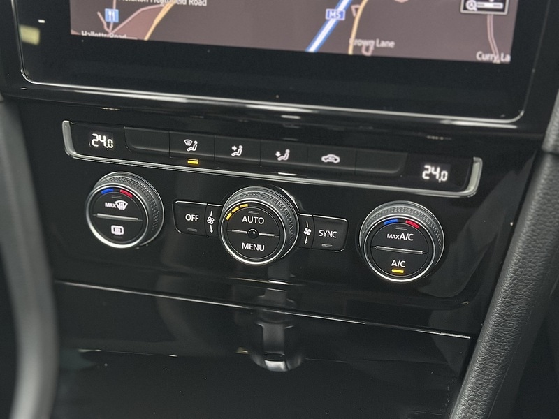 Used Volkswagen Golf for sale - 76950796: Photo 28