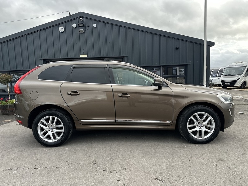 Used Volvo XC60 for sale - 76413289: Photo 11