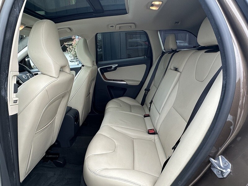 Used Volvo XC60 for sale - 76413289: Photo 13