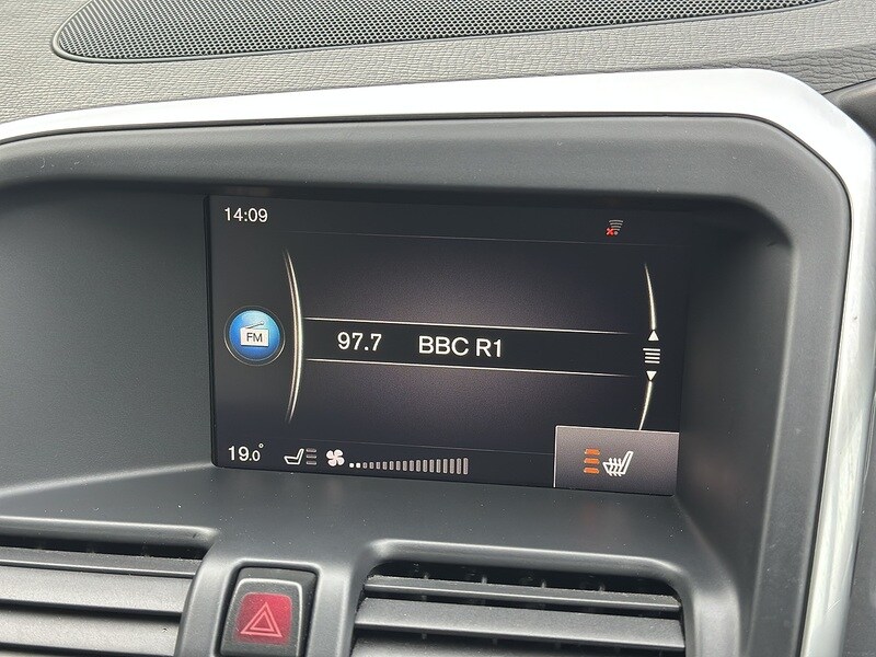 Used Volvo XC60 for sale - 76413289: Photo 22