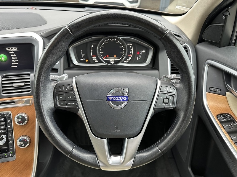 Used Volvo XC60 for sale - 76413289: Photo 30