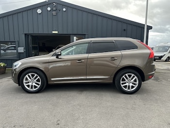 Used Volvo XC60 2017 for sale - 76413289: Photo