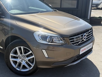 Used Volvo XC60 2017 for sale - 78712360: Photo