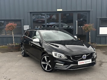 Used Volvo V60 2017 for sale - 78712376: Photo