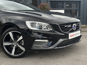 Used Volvo V60 2017 for sale - 78712376: Photo