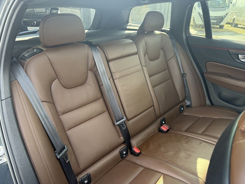 Used Volvo V60 for sale - 77803189: Photo 17