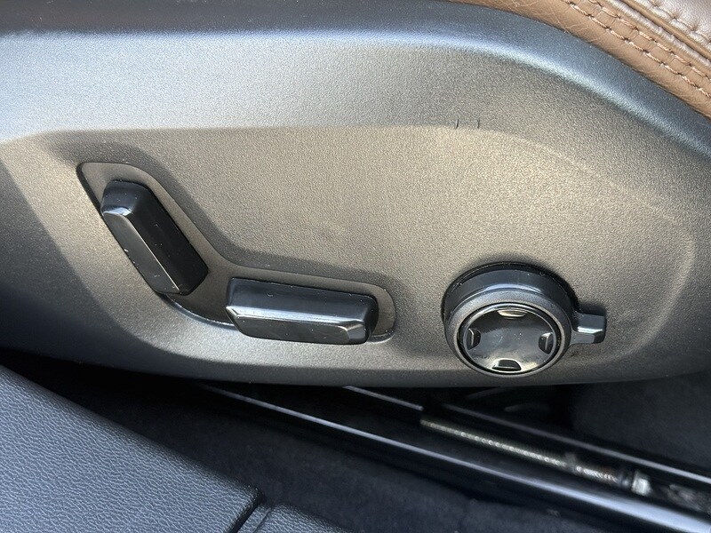 Used Volvo V60 for sale - 77803189: Photo 33