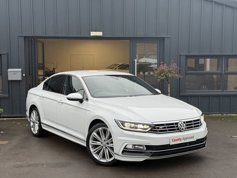 Used Volkswagen Passat 2024 for sale - 76542861: Photo 1