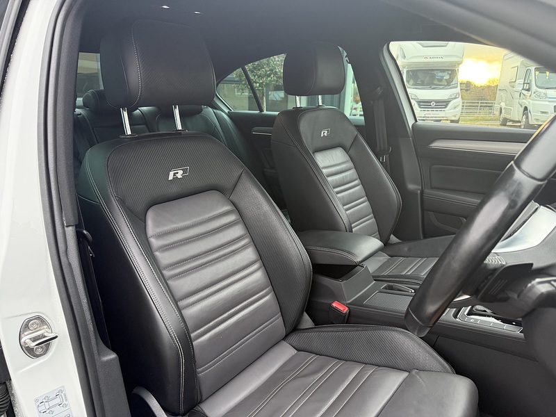 Used Volkswagen Passat 2024 for sale - 76542861: Photo 15