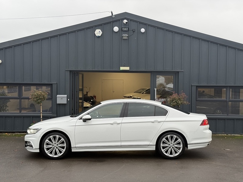 Used Volkswagen Passat 2024 for sale - 76542861: Photo 16